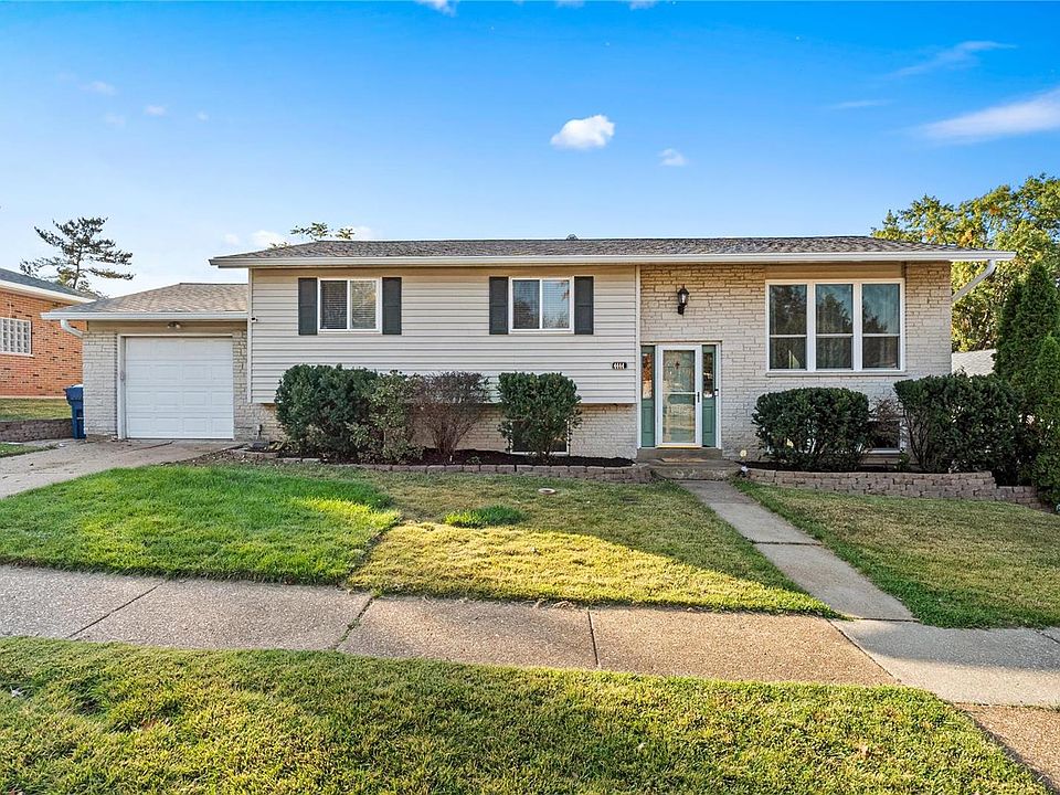 1st image of 4444 Welford Dr
