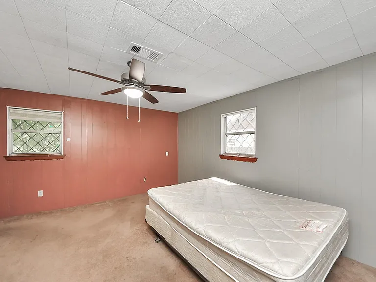 535 Pampa St — Photo 36
