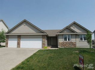 2103 NE Bel Aire Dr, Ankeny, IA 50021