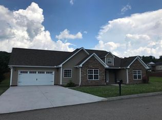 6207 Christian Springs Dr, Corryton, TN 37721