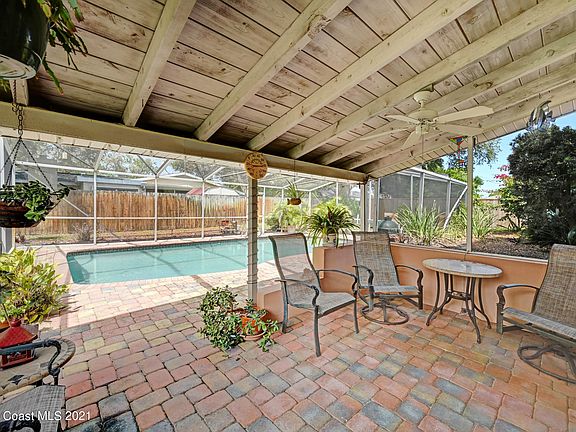 2nd image of 2638 Baywood Dr