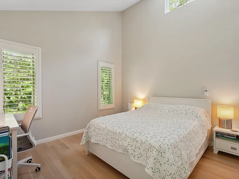 43 Highlands Dr — Photo 14