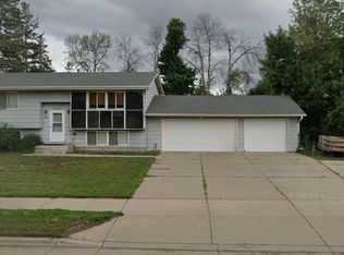 1979 Main St, Centerville, MN 55038