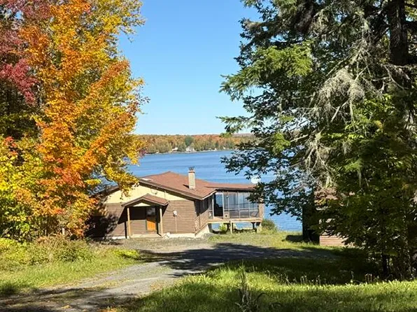 269 W W. Van Buren Cove Road, Van Buren, ME 04785