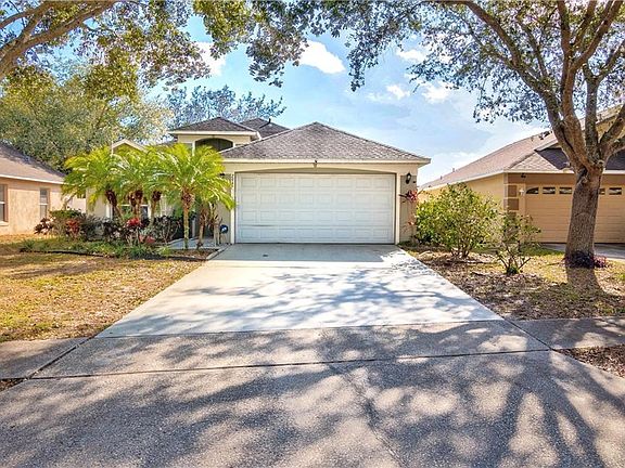 4th image of 2943 Moorcroft Ct