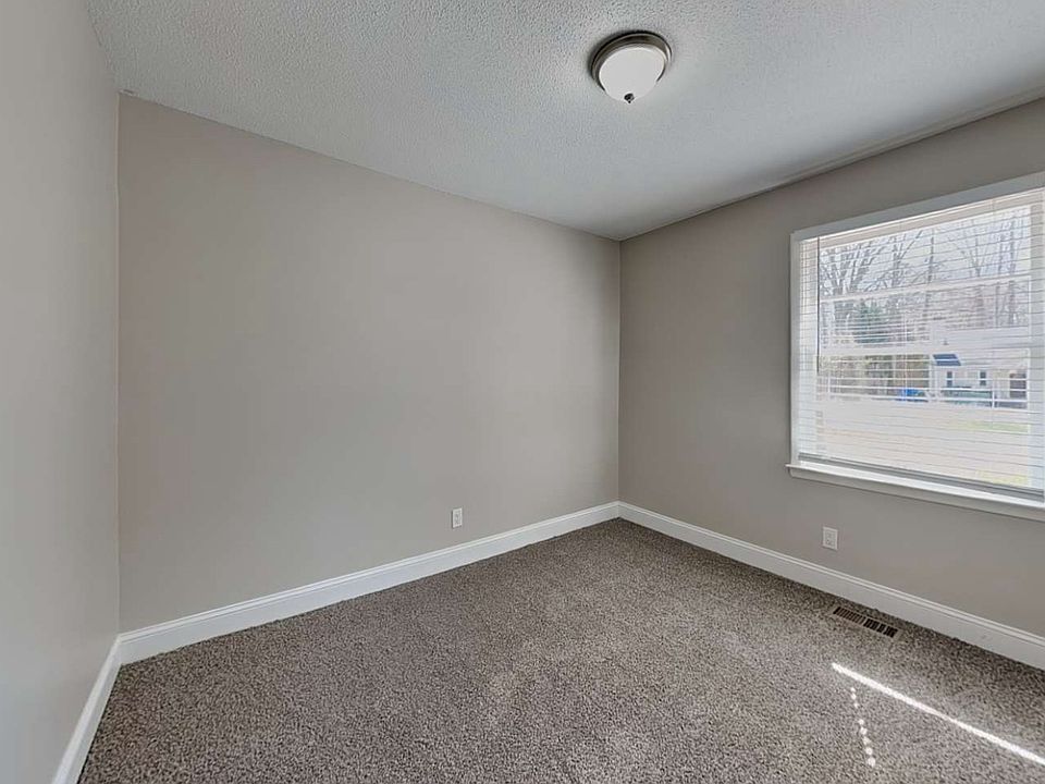 1st image of 315 Grant Ave