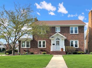 1550 W Stephenson St, Freeport, IL 61032