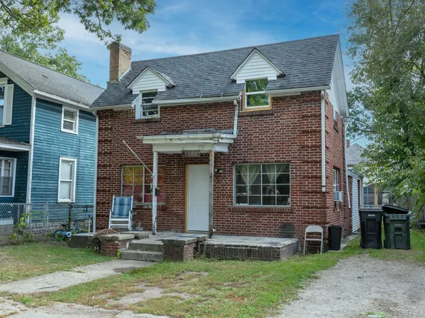 1052 Obrien St, South Bend, IN 46628