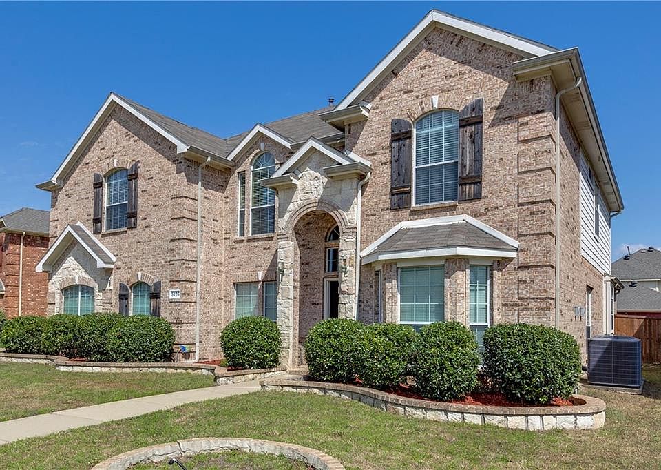 1st image of 5276 River Lake Way