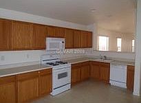 2nd image of 1305 Swanbrooke Dr