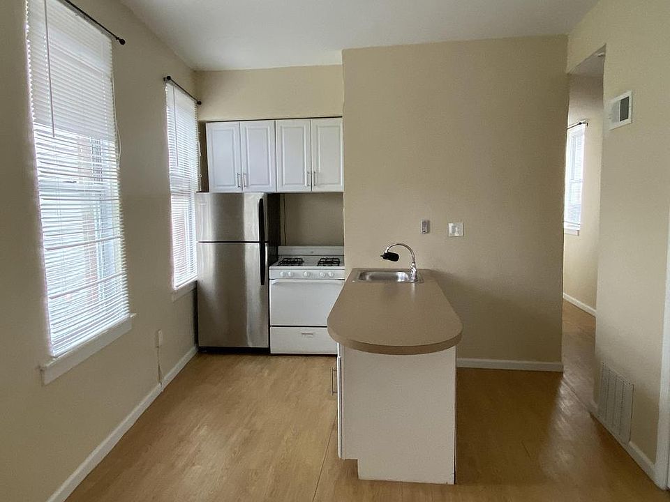 1st image of 3705 Peoria Way APT 3