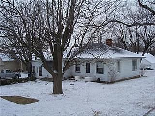 1st image of 10115 Breezy Ln