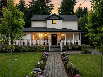 10731 NE 108th Street, Kirkland, WA, 98033