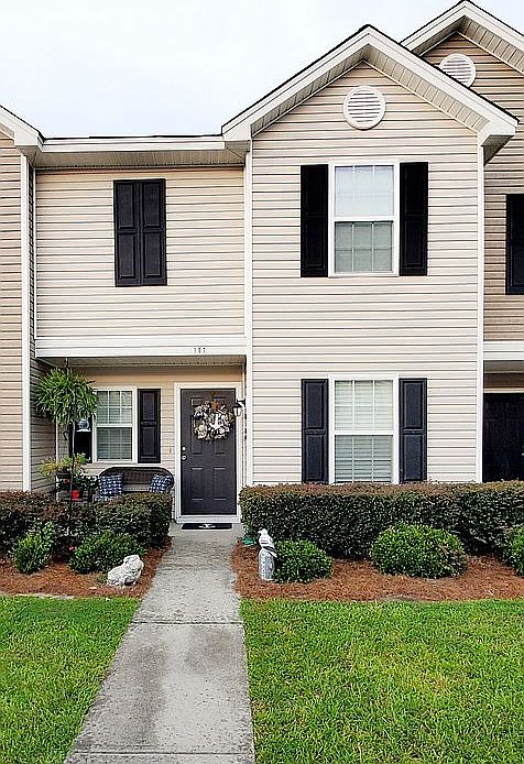 Front of townhouse