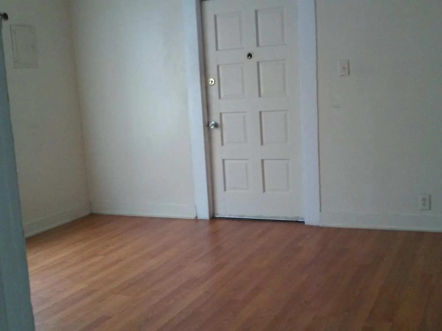 1 bed, 650 sqft, $700 — Photo 2
