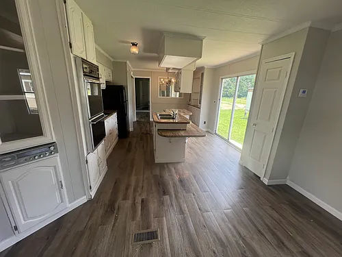 1405 Highway 1204 #14 Photo 1