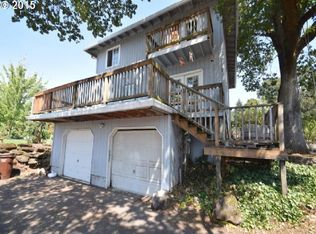 17921 SE Oatfield Rd, Gladstone, OR 97027
