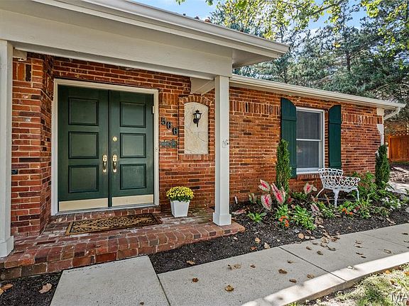 2nd image of 566 Windsor Mill Dr