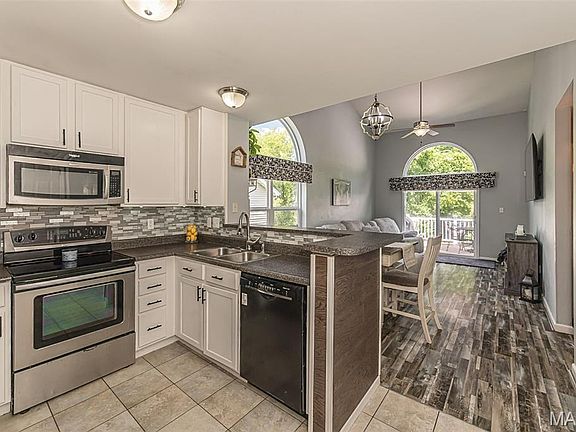 4th image of 103 Brushy Brook Dr