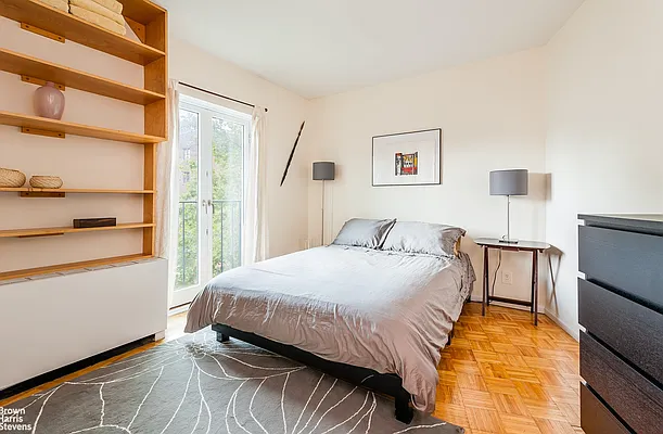 Rented by Brown Harris Stevens | media 25