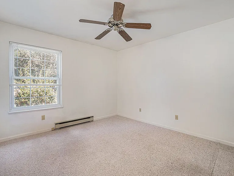 1339 Village Park Ct — Photo 9