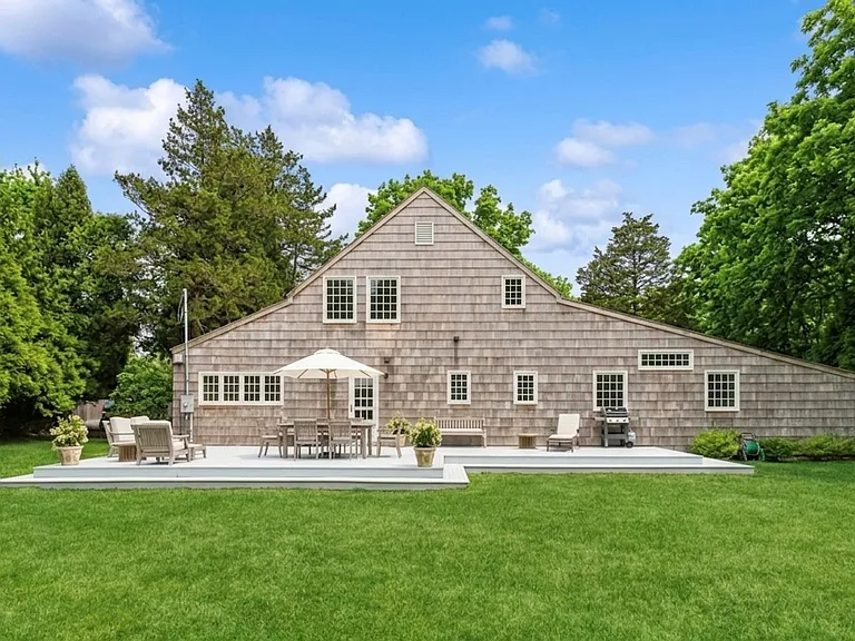 130 Montauk Hwy — Photo 22