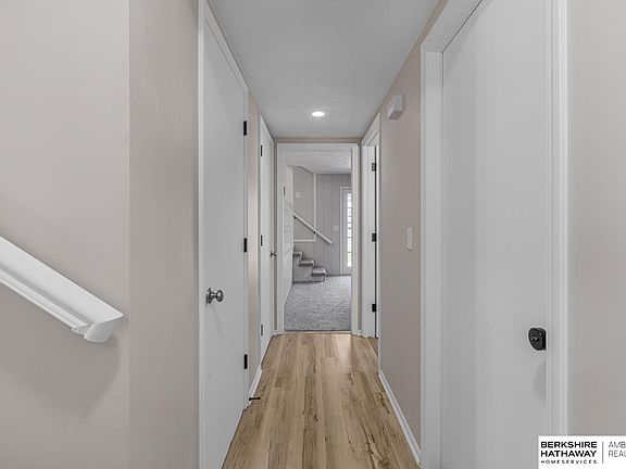 2nd image of 3406 Lynnwood Dr