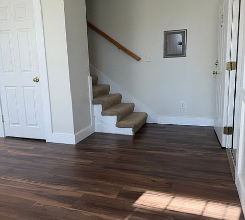 3rd image of 71 Grove St APT 5