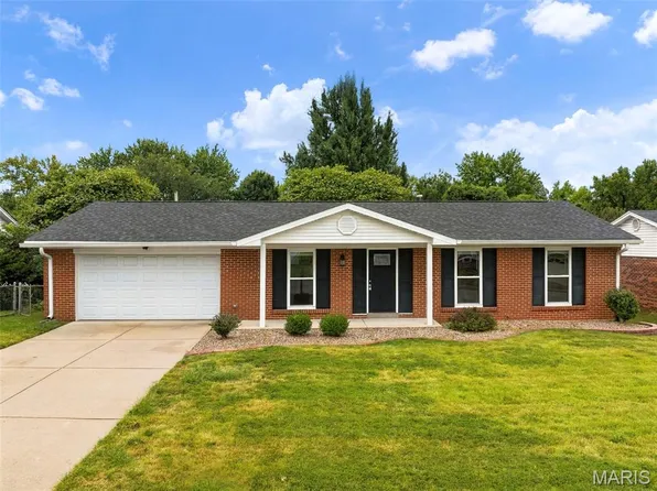 11416 Terry Ave, Bridgeton, MO 63044