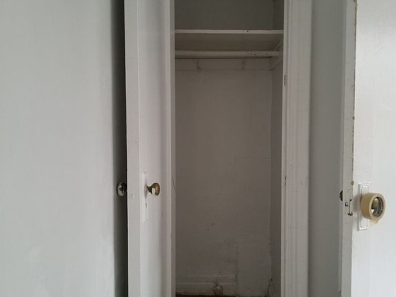 5th image of 991 Carroll St APT D3