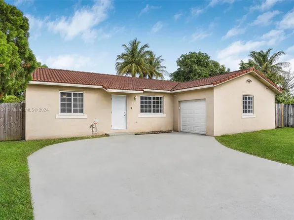 15303 SW 181st St, Miami, FL 33187