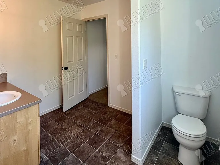 19827 Powers Rd — Photo 17