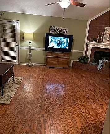 5th image of 8945 Woodmark Dr
