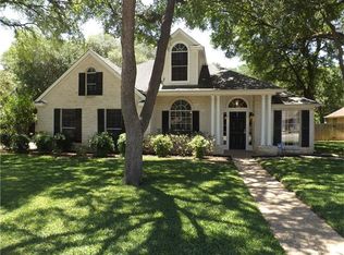 10103 Pinehurst Dr, Austin, TX 78747