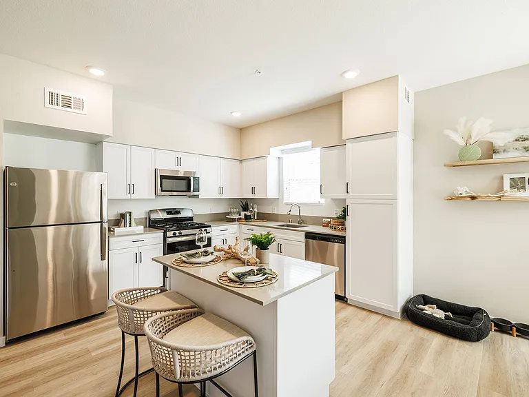 SYNC APARTMENT HOMES — Photo 46