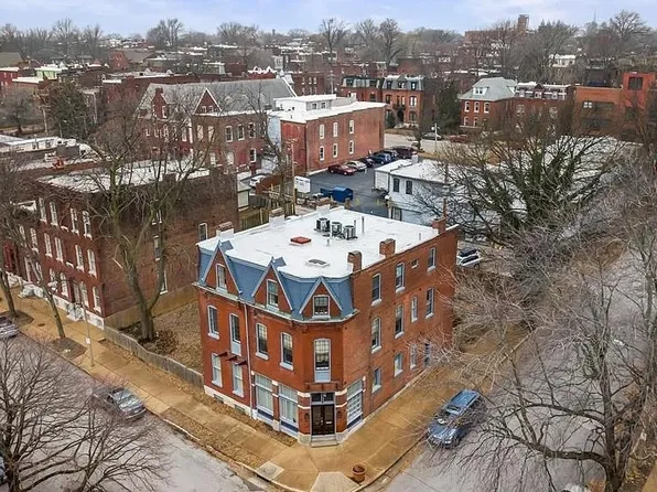 2401 S 11th St APT 3, Saint Louis, MO 63104