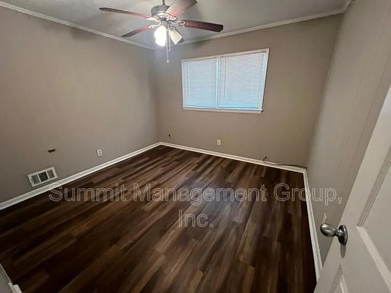 8107 Cardav Ct — Photo 7