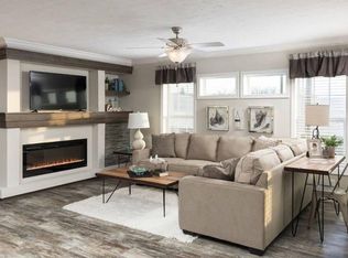 9747 Besants Ct, Fenton, MI 48430