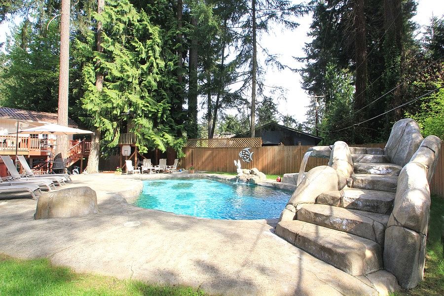 1st image of 10435 Delwood Dr SW