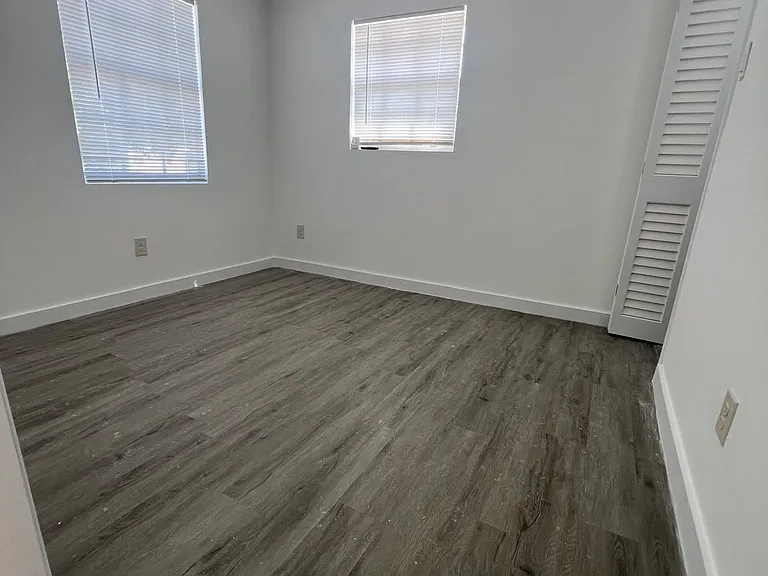 612 S Pine St #612 — Photo 6