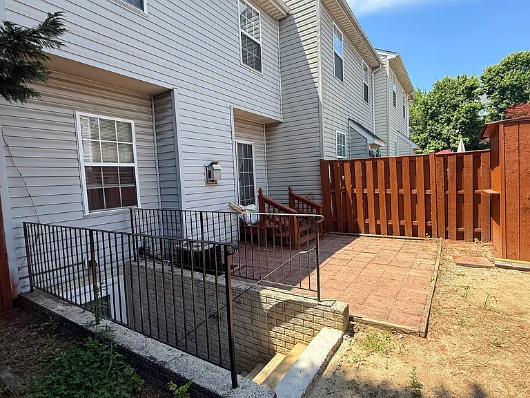 3340 Hollow Ct — Photo 31