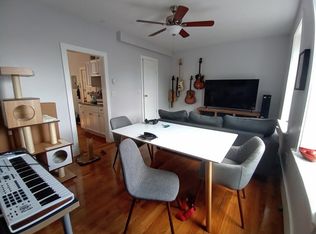 71 Charter St APT 3R, Boston, MA 02113