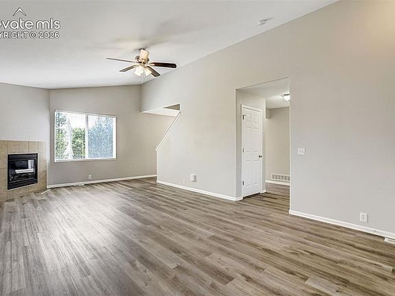4th image of 8439 Shadow Run Ln