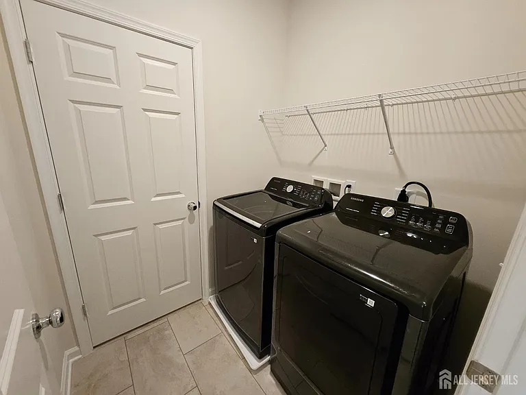 605 Parker Blvd — Photo 22