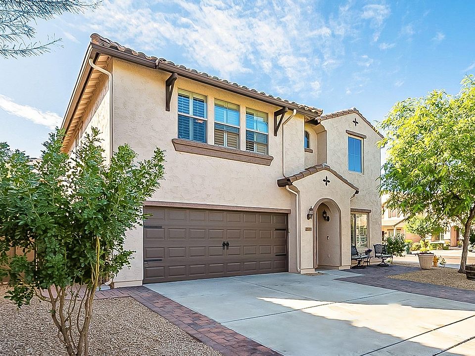 1st image of 2539 W Desert Vista Trl