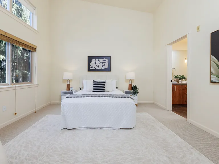 7940 SW 31st Ave #2 — Photo 6