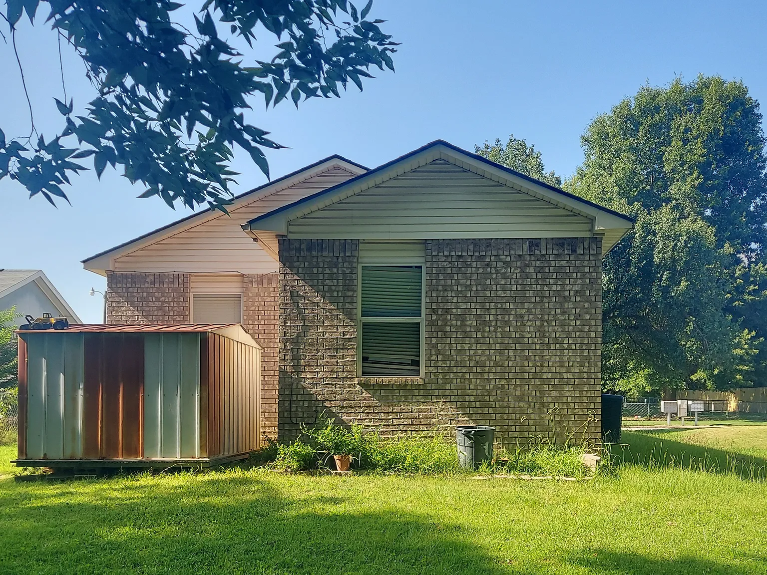 2 bed, 909 sqft, $800 — Photo 3