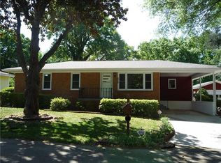 1431 Douglas Dr, Gainesville, GA 30504