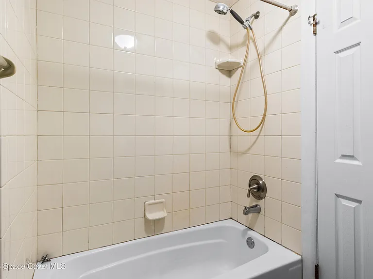 3266 Sand Ct — Photo 24