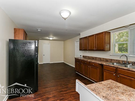 4th image of 6648 Alice Dr